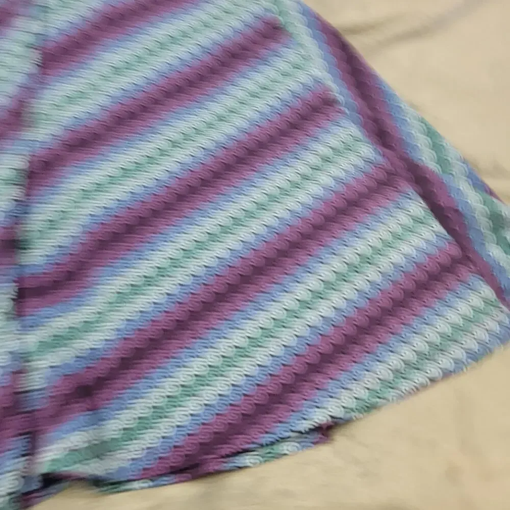 LULAROE Skirt Womens Large Blue Purple Striped‎ Comfort Strech Pull On Geometric